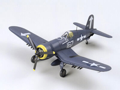 Tamiya 60752 1/72 Vought F4U-1D Corsair !