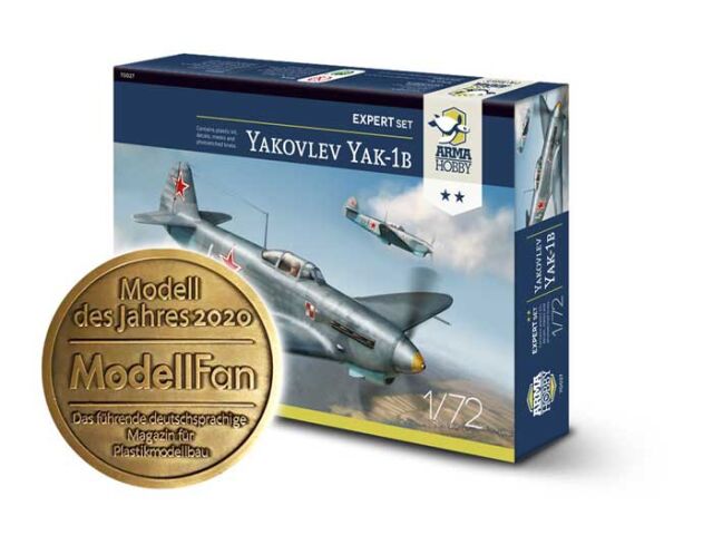 Farewell promotion for Yak-1b